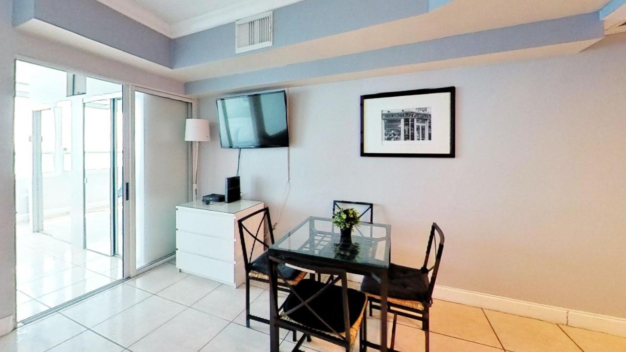 Castle 1131 Villa Miami Beach Dış mekan fotoğraf